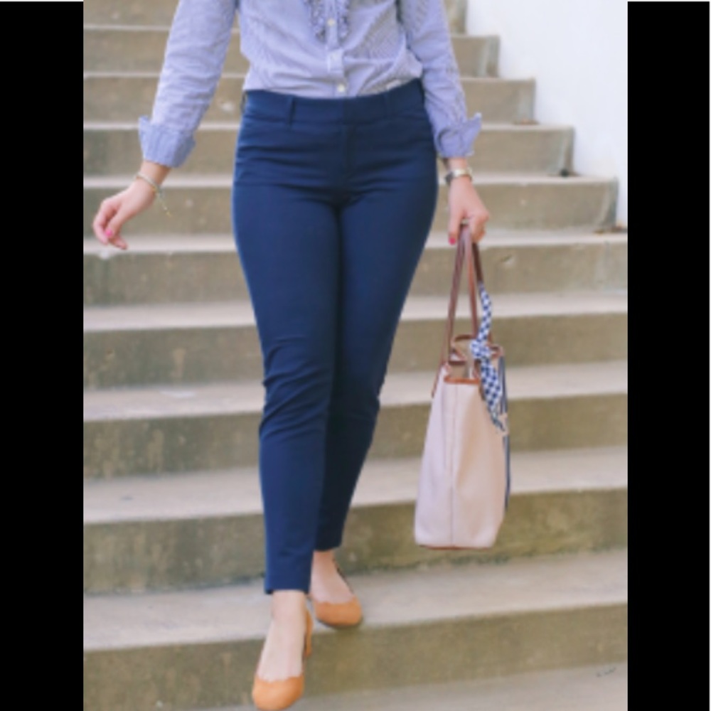 Navy blue Pixie pant